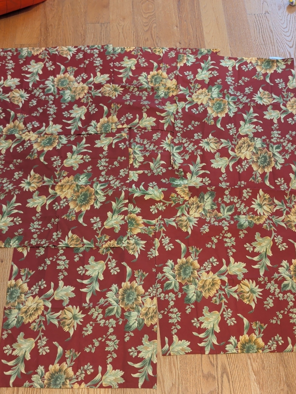 Set Of 10 April Cornell Napkins